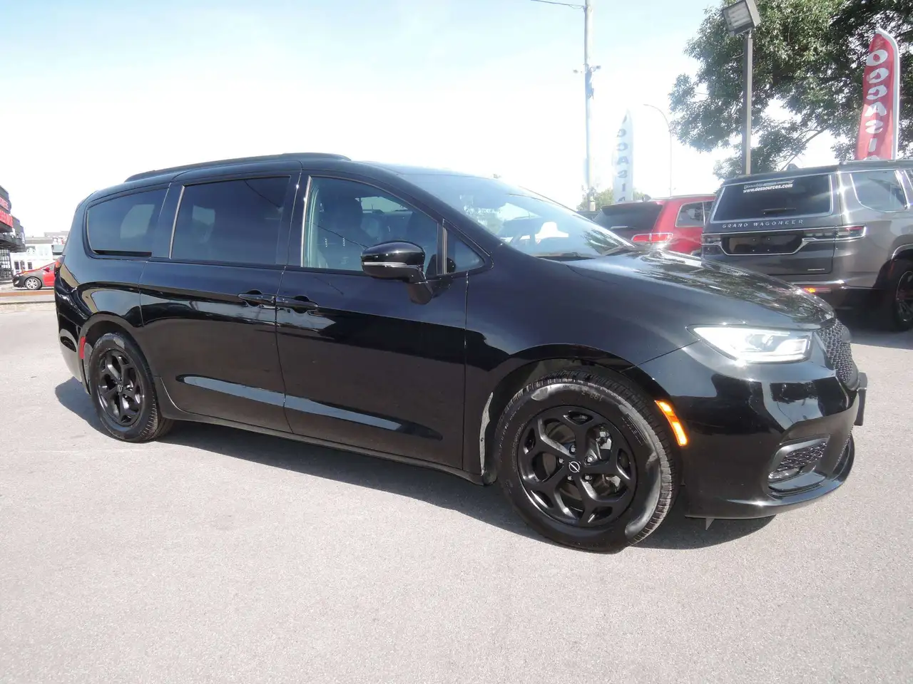 2025 Chrysler Pacifica
