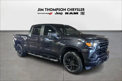 Chevrolet Silverado 1500 Custom