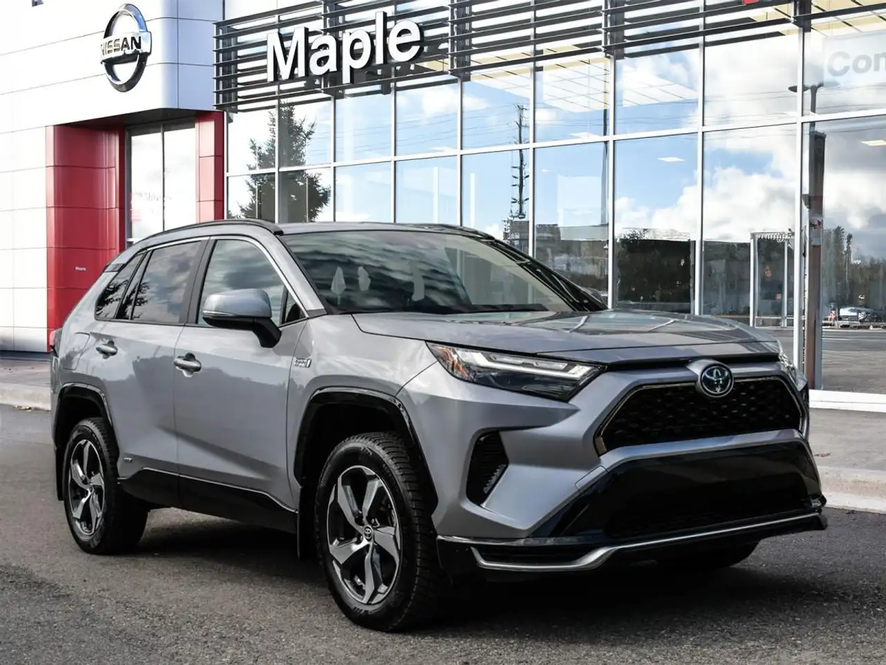 2024 Toyota RAV4 SE