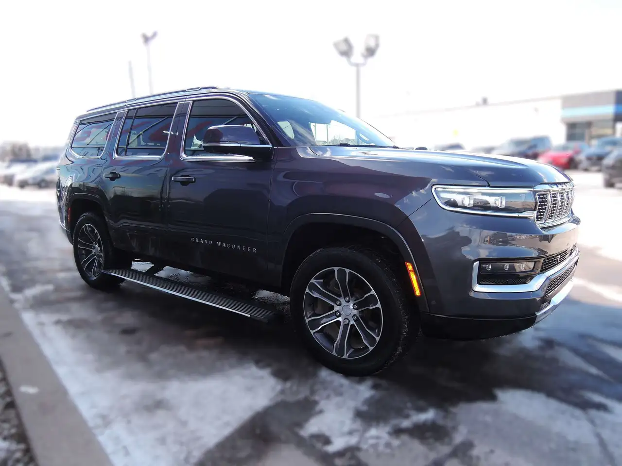 2022 Jeep Grand Wagoneer