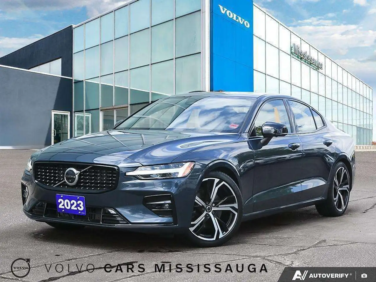 2023 Volvo S60 Ultimate