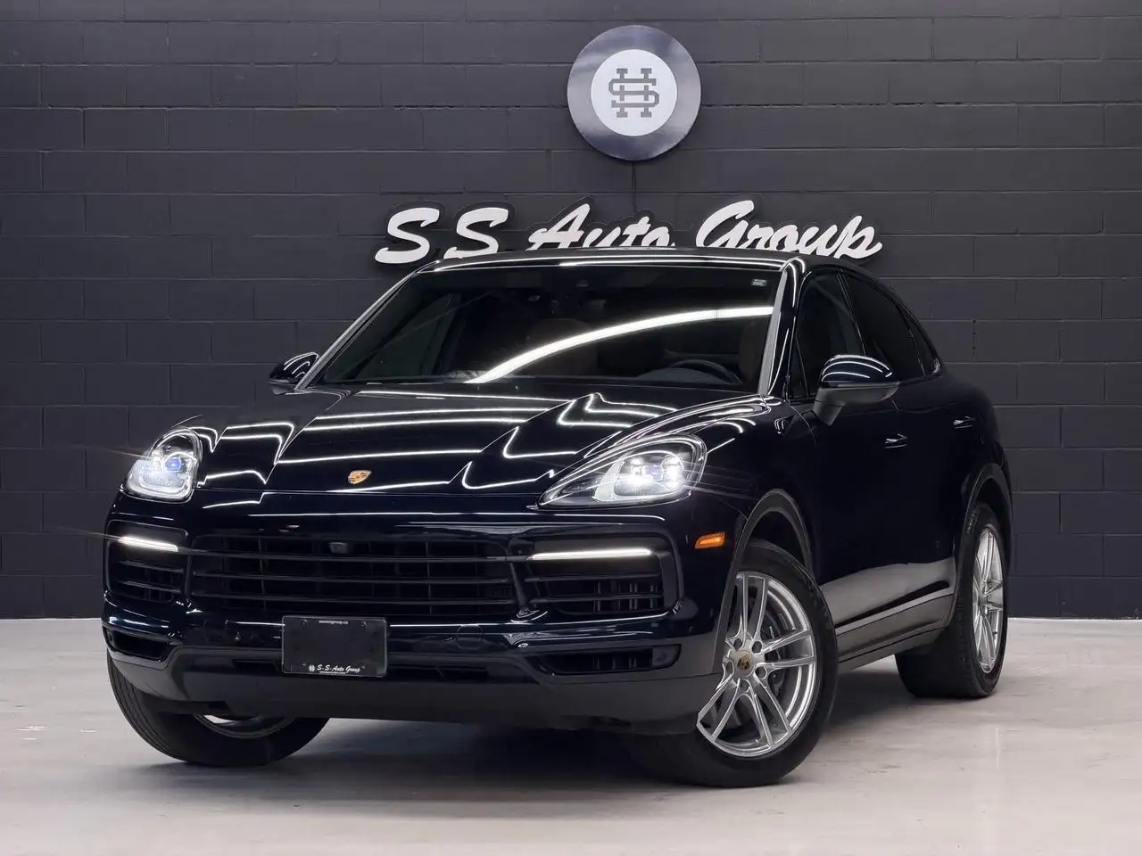 2021 Porsche Cayenne Base