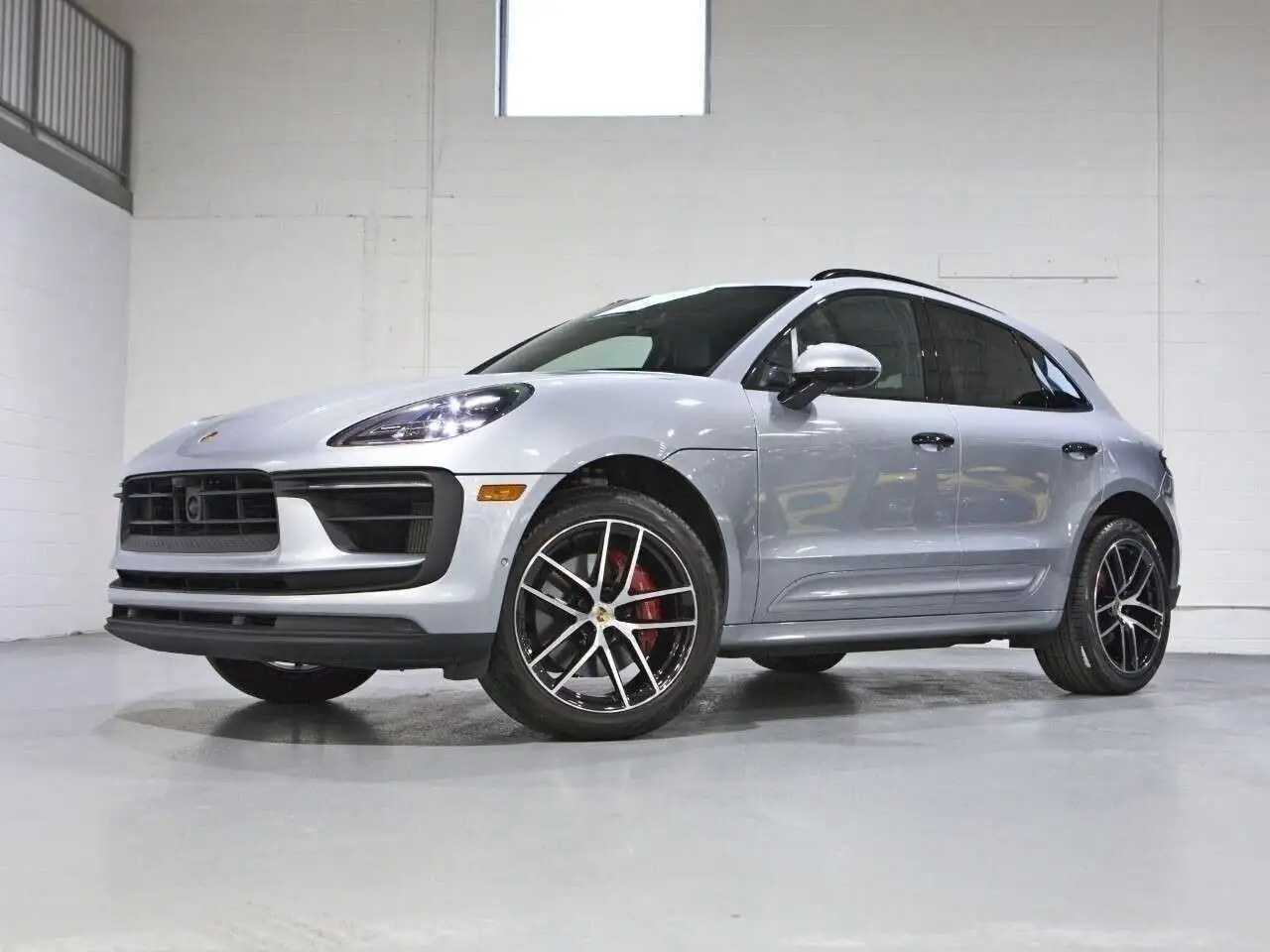 2024 Porsche Macan S