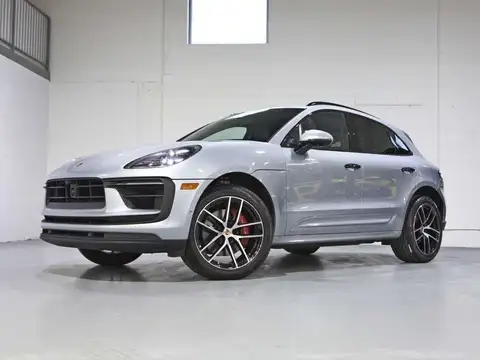 Porsche Macan S