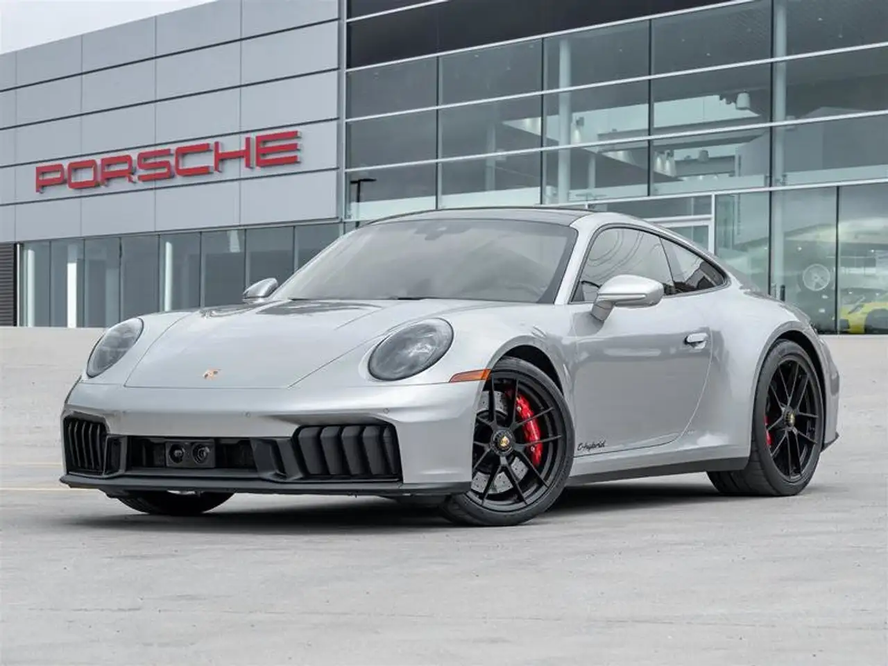 2025 Porsche 911 Carrera GTS