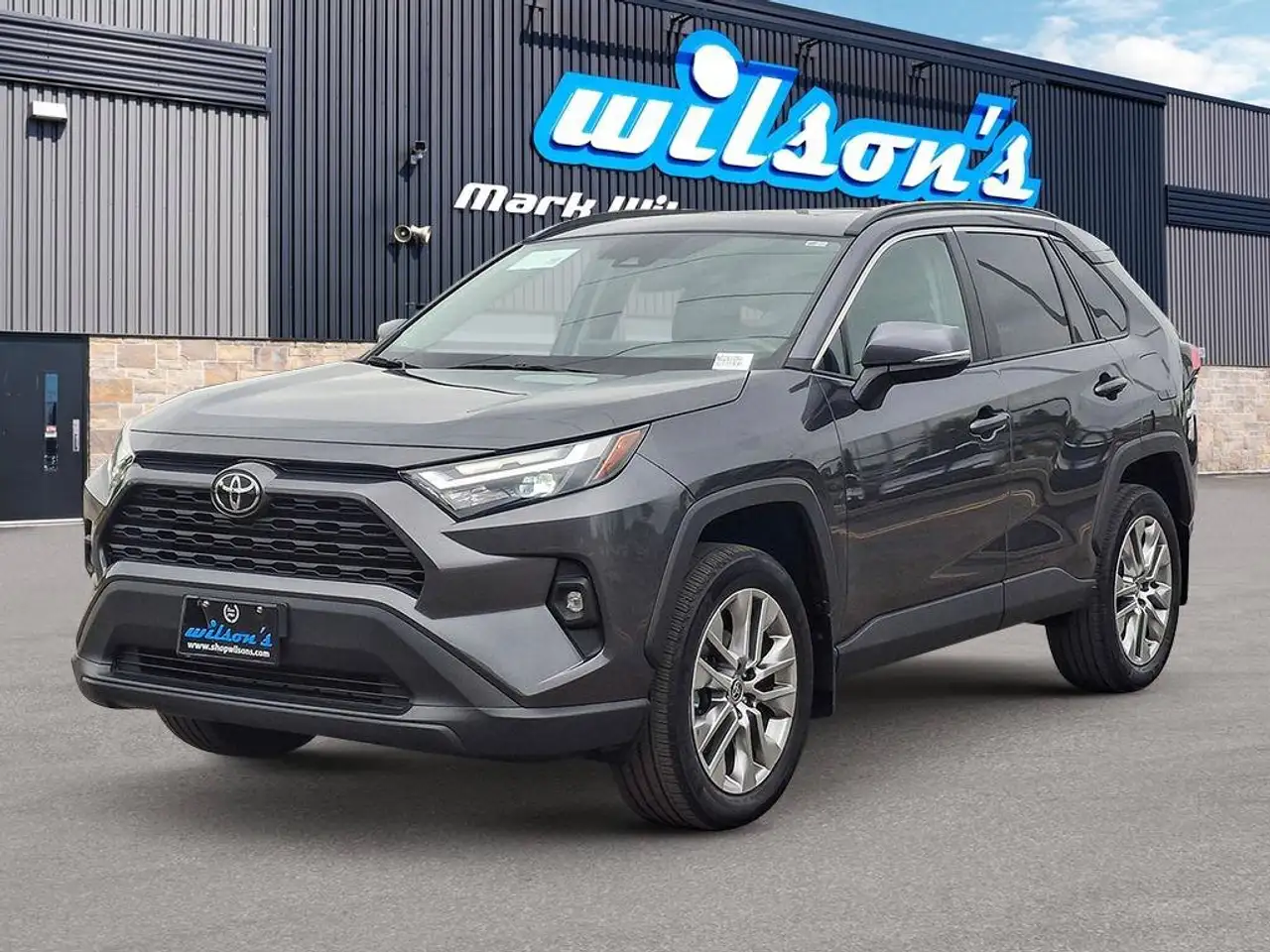 2022 Toyota RAV4 XLE Premium
