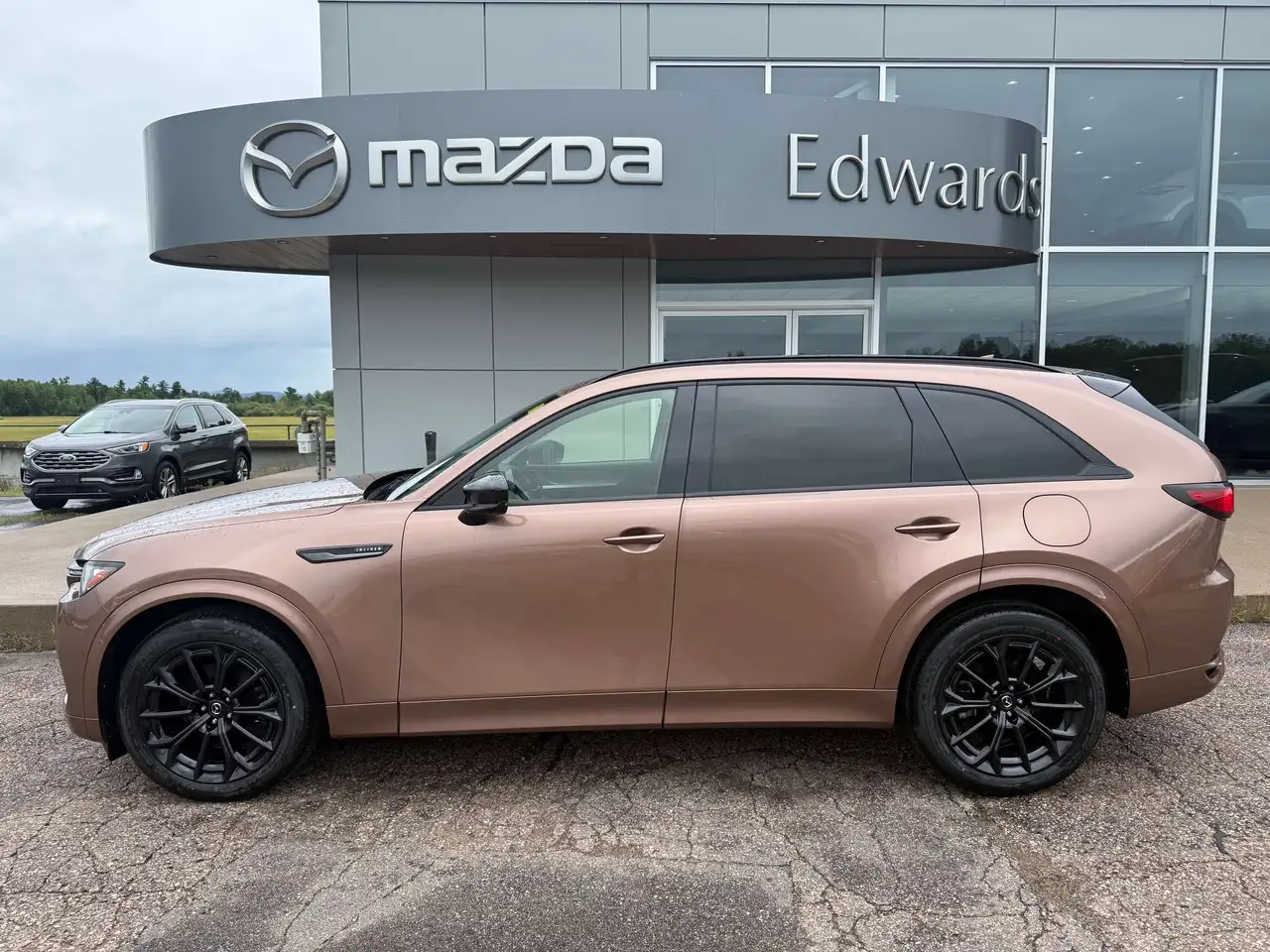 2025 Mazda CX-70