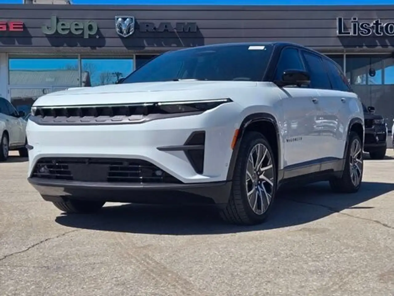 2025 Jeep Wagoneer S