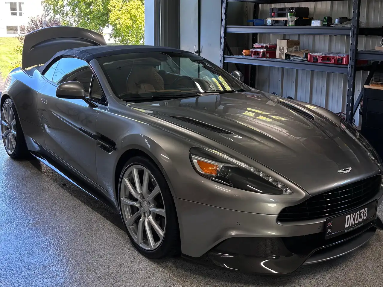 2016 Aston Martin Vanquish