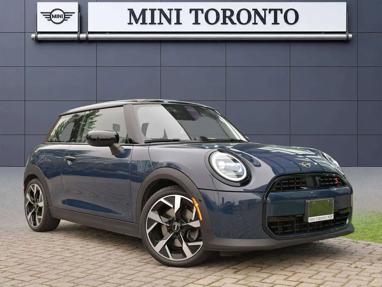 2025 MINI 3 Door