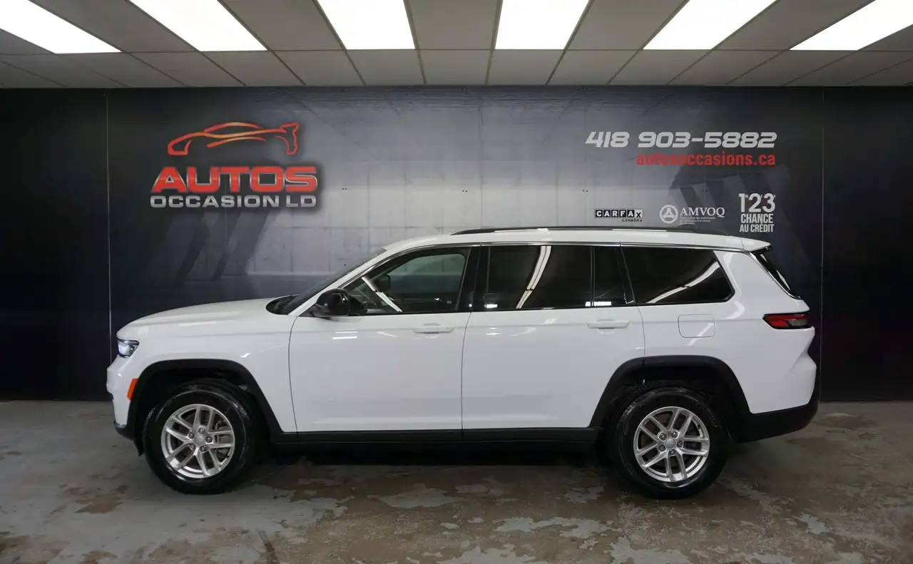 2023 Jeep Grand Cherokee Laredo