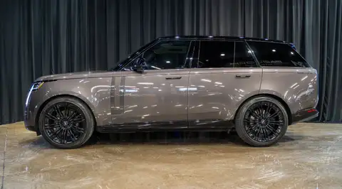 Land Rover Range Rover First Edition