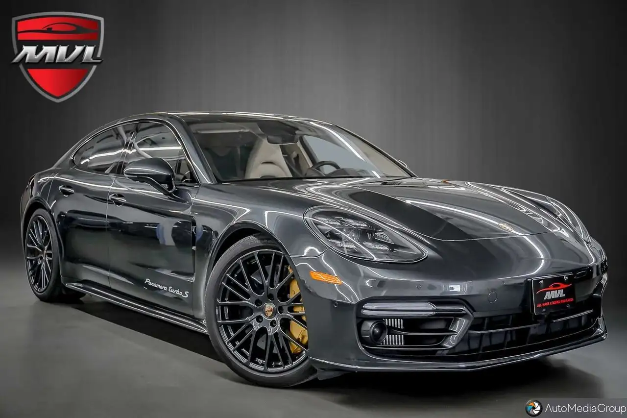 2023 Porsche Panamera