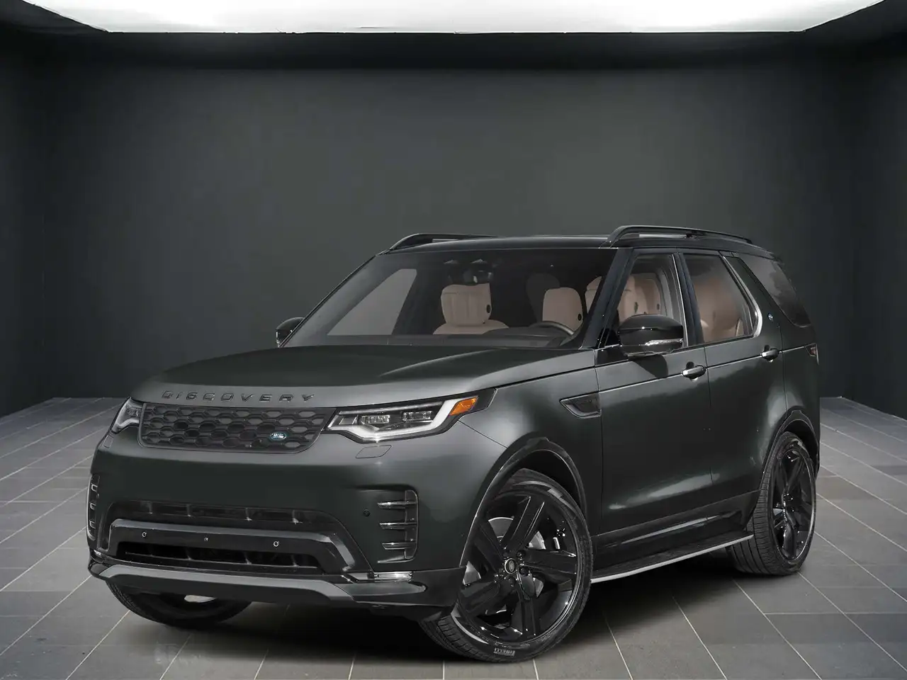 2026 Land Rover Discovery Dynamic SE P360