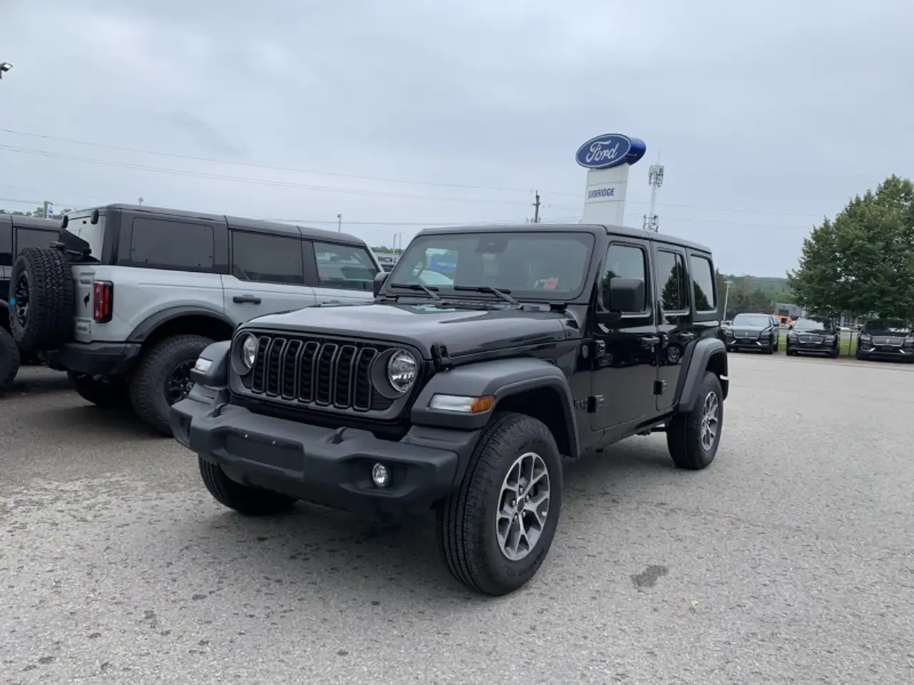 2024 Jeep Wrangler Sport S