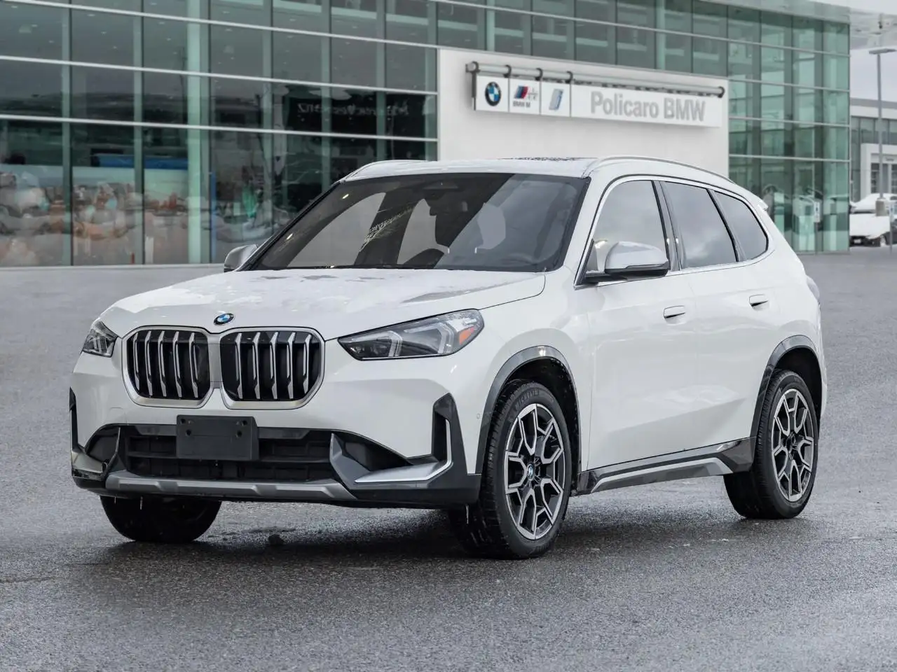 2023 BMW X1 28i