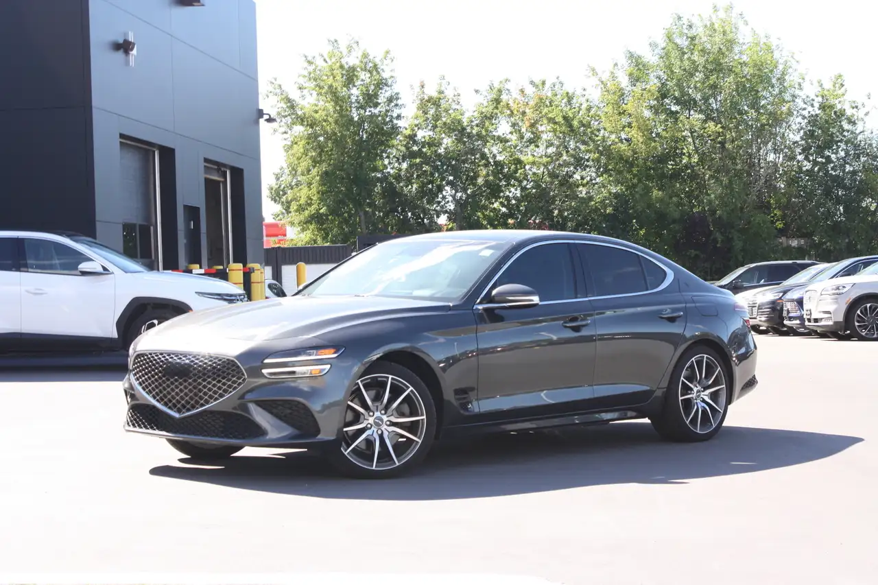 2023 Genesis G70 Sport