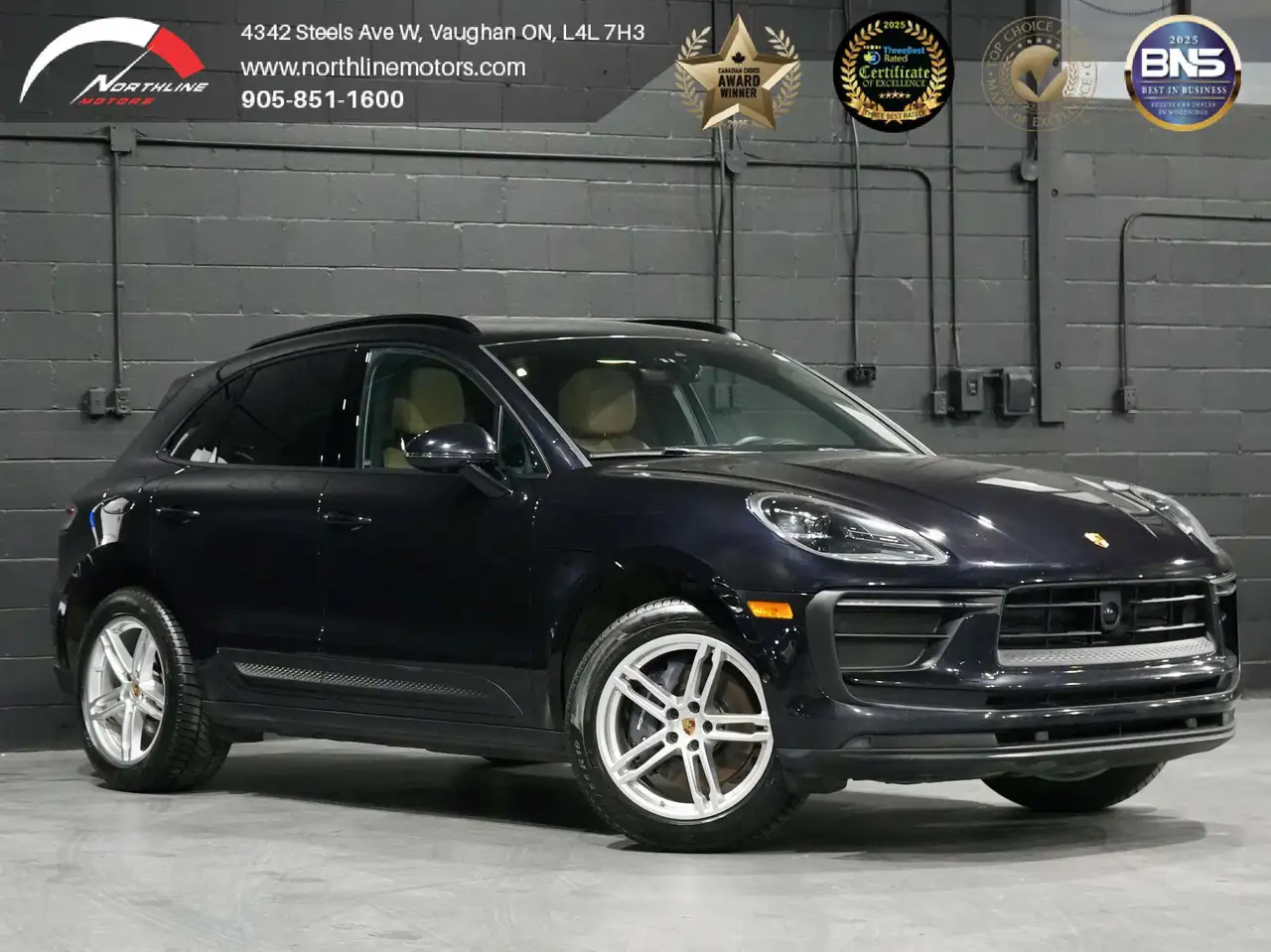 2023 Porsche Macan Base