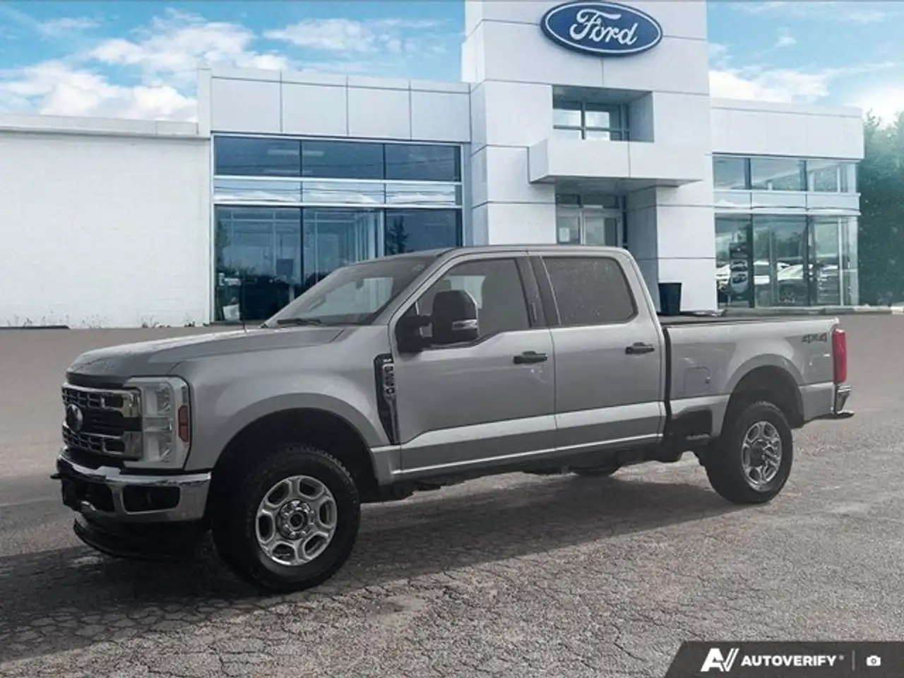 2024 Ford F-250 Super Duty XLT