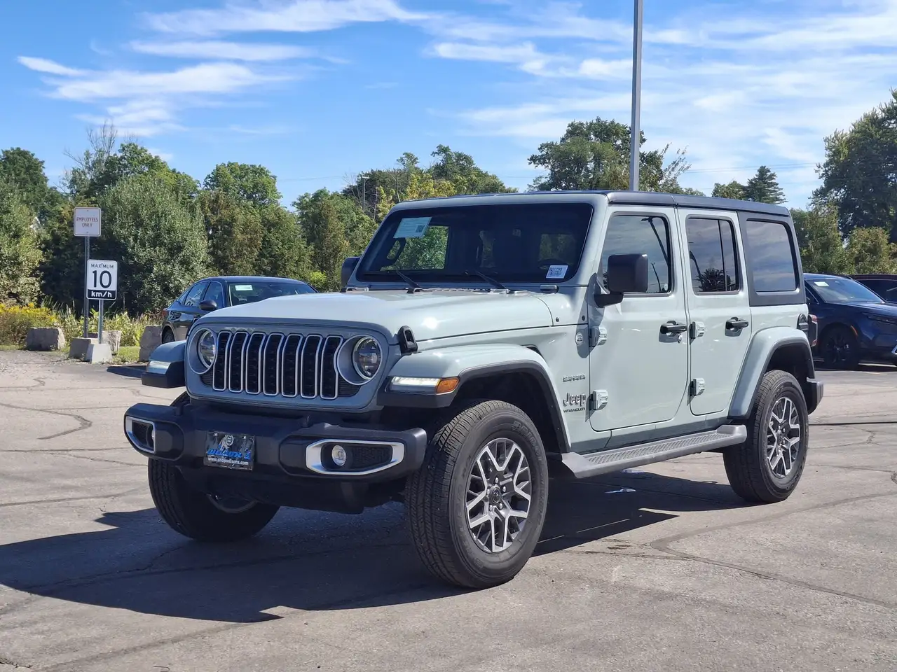 2024 Jeep Wrangler Sahara