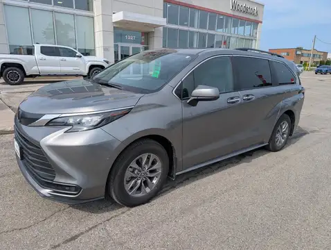Toyota Sienna