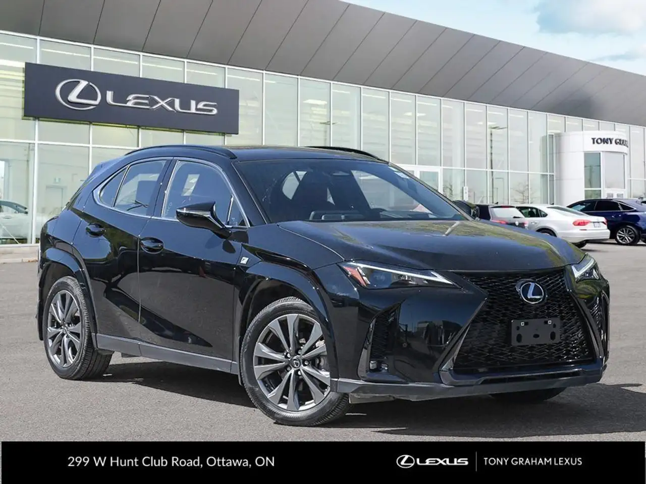 2025 Lexus UX 300h Premium