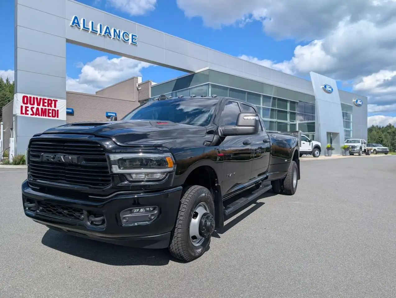 2024 RAM 3500 Laramie