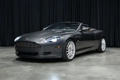 Aston Martin DB9