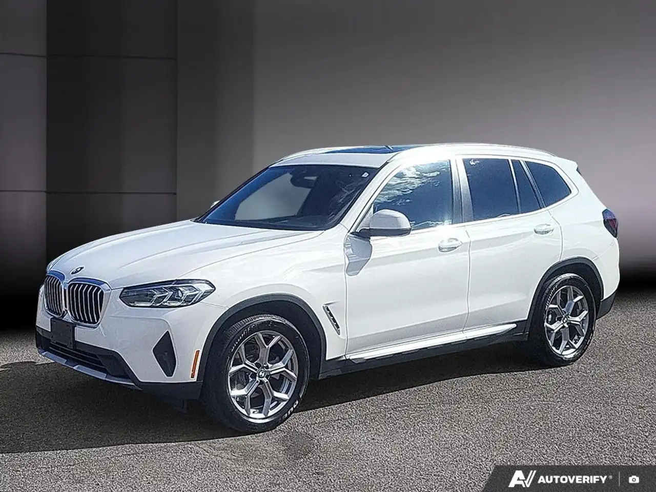 2023 BMW X3 30i