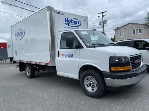 GMC Savana