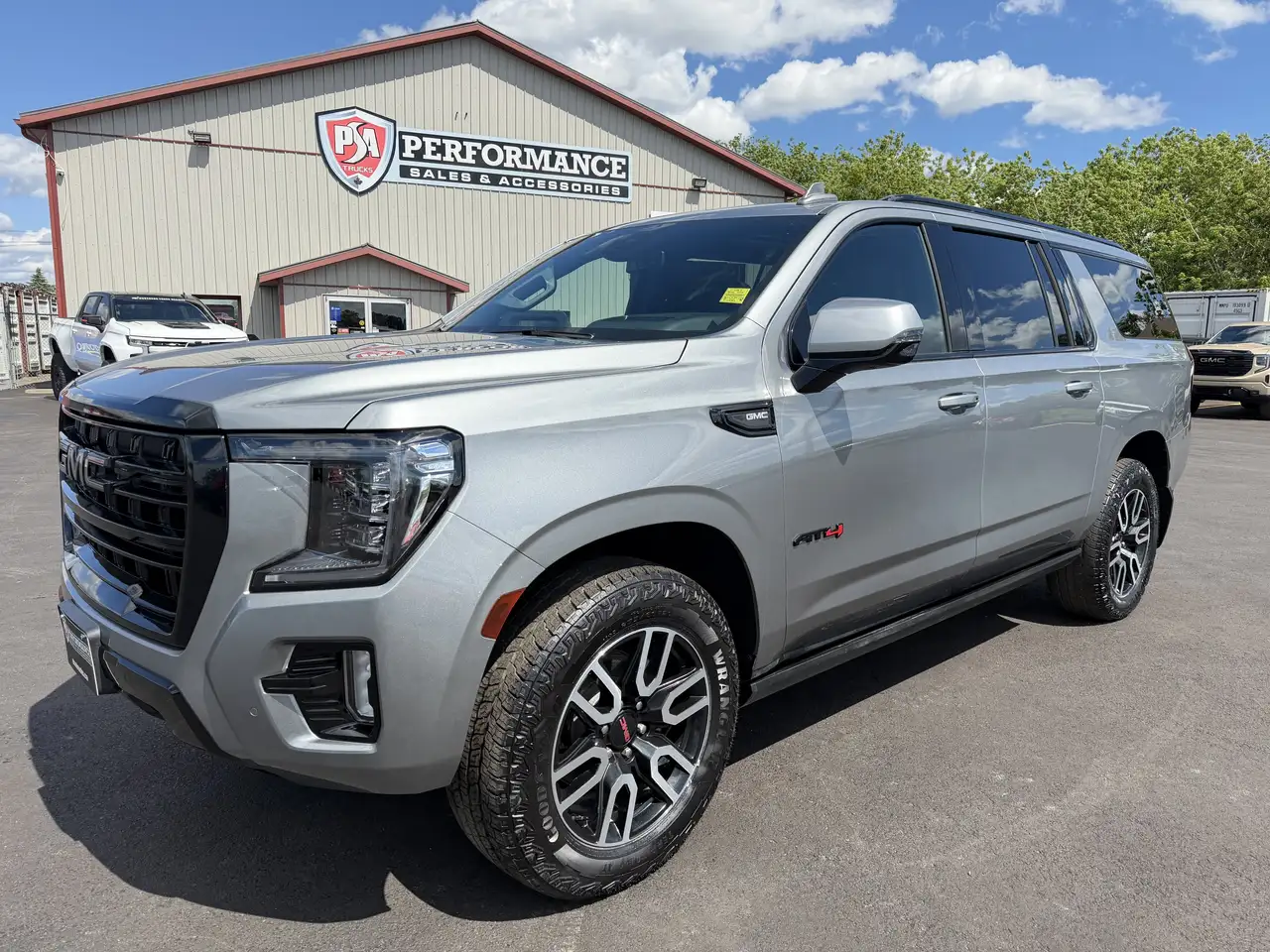 2024 GMC Yukon