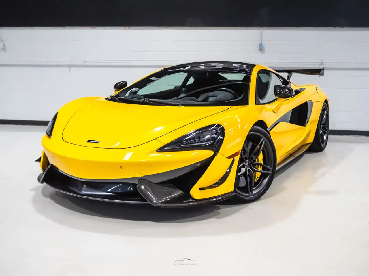 2016 McLaren 570