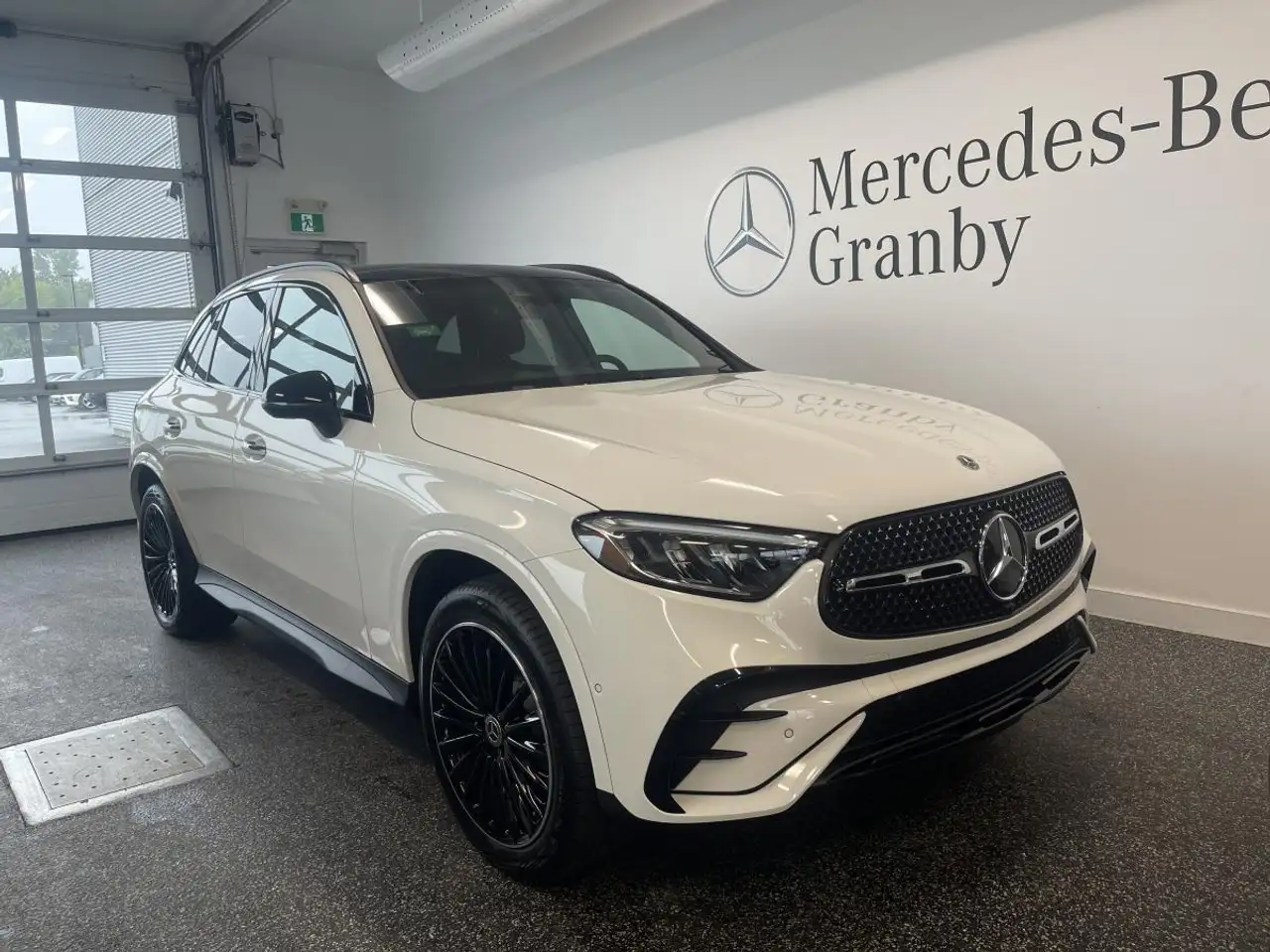 2027 Mercedes-Benz GLC 350e