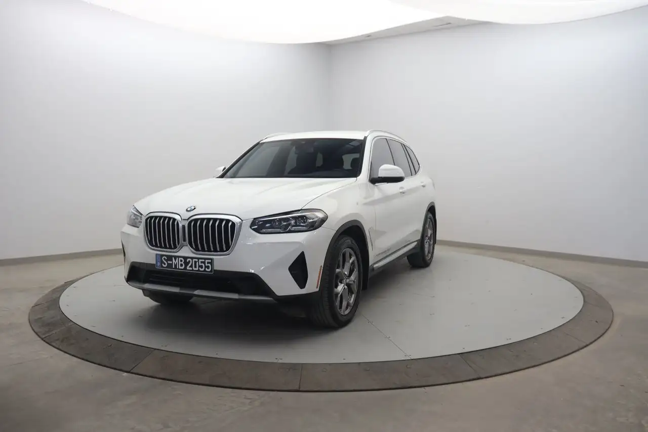 2022 BMW X3 30i