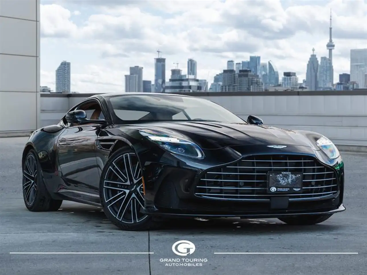 2025 Aston Martin DB12