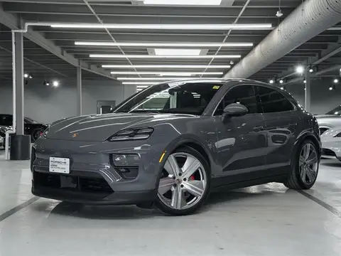 Porsche Macan Electric 4S