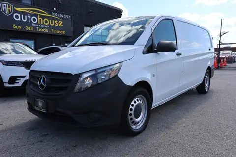Mercedes-Benz Metris Passenger Van