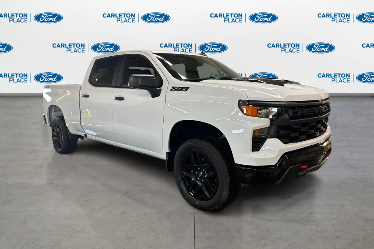 2025 Chevrolet Silverado 1500 Custom