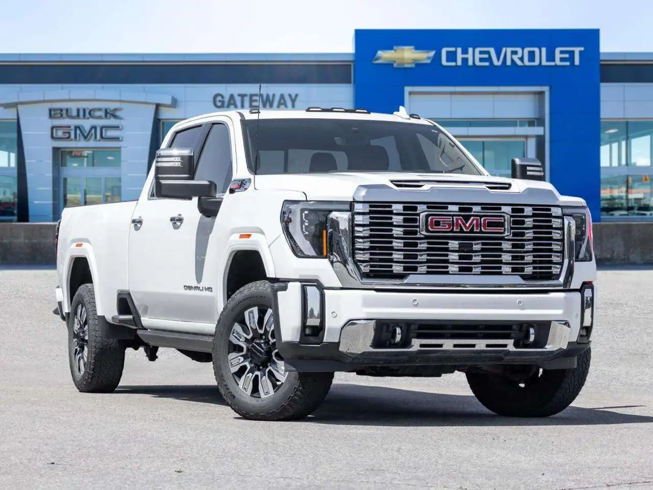 2025 GMC Sierra 2500HD Denali