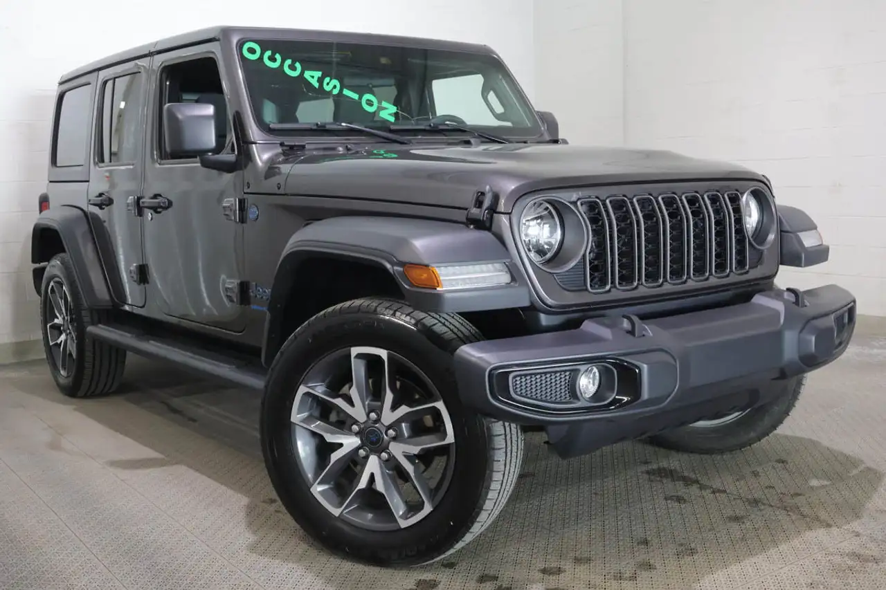 2025 Jeep Wrangler Sport S