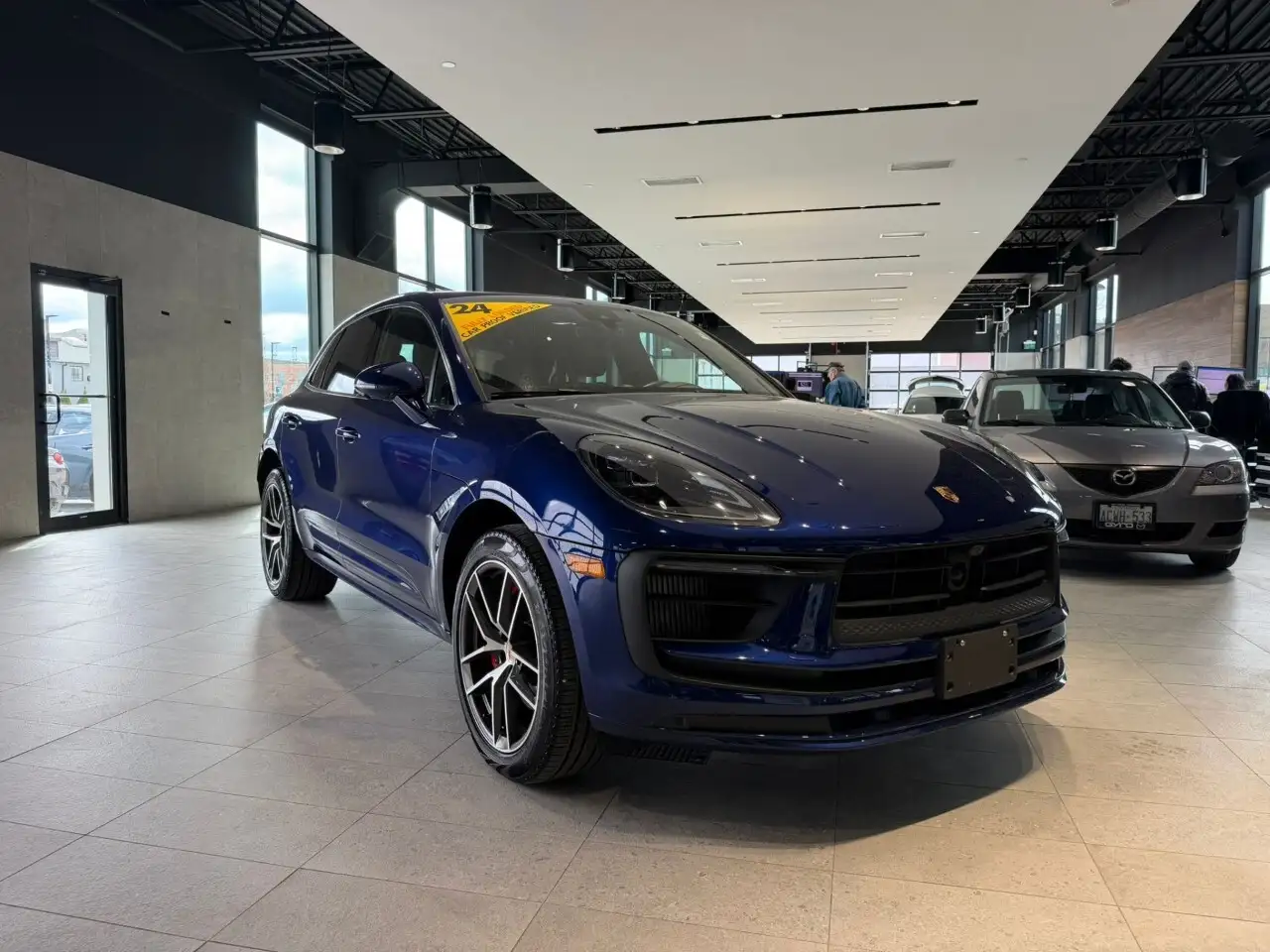 2024 Porsche Macan S