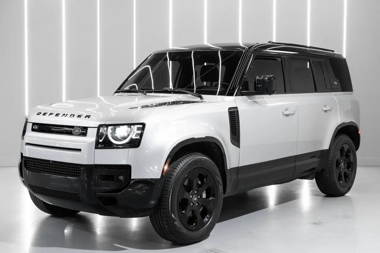 2024 Land Rover Defender X-Dynamic SE
