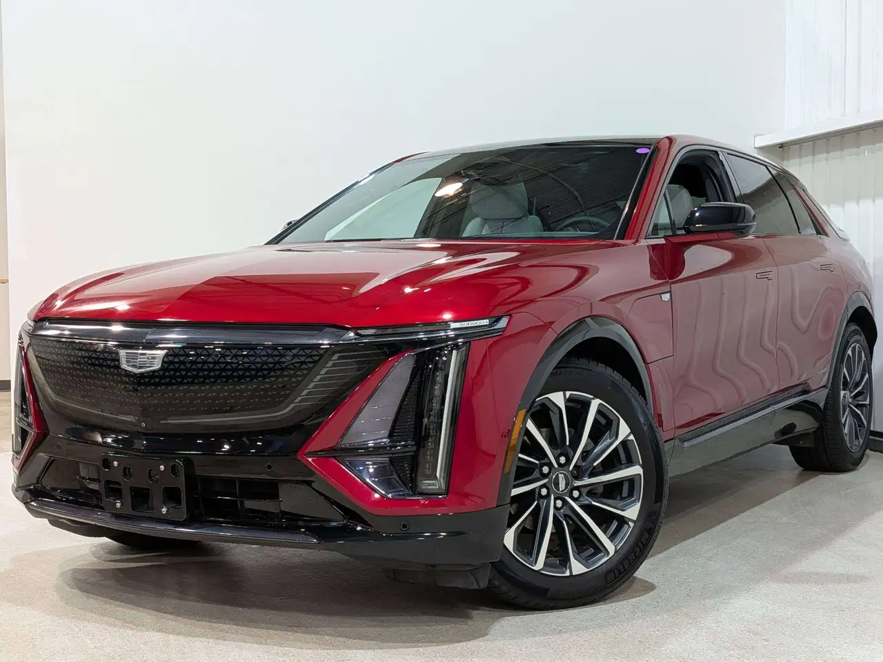 2024 Cadillac Lyriq Sport