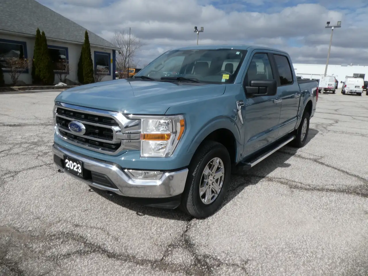 2023 Ford F-150 XLT