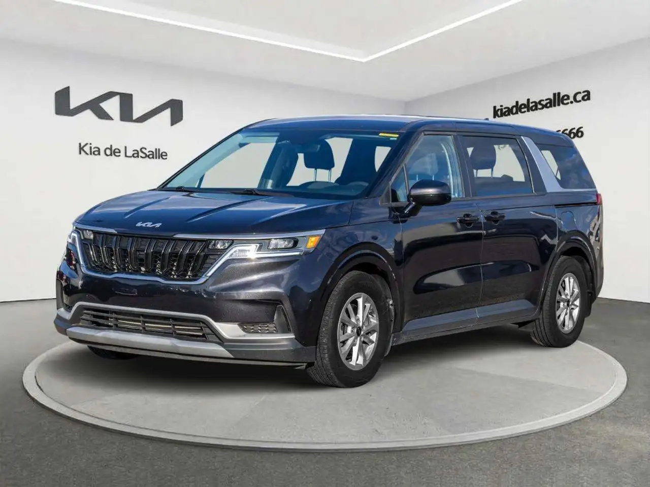 2023 Kia Carnival