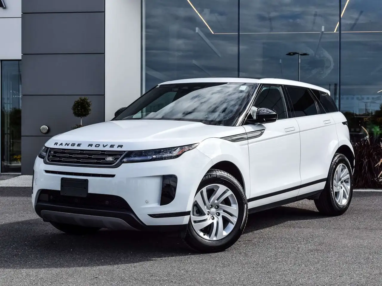 2026 Land Rover Range Rover Evoque S