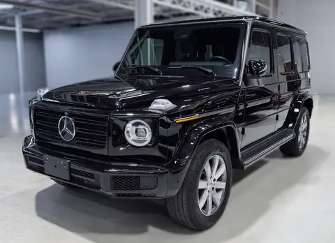 Mercedes-Benz G-Class 550