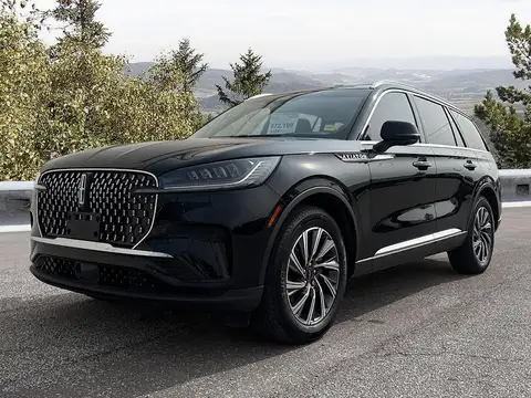 Lincoln Aviator Premiere