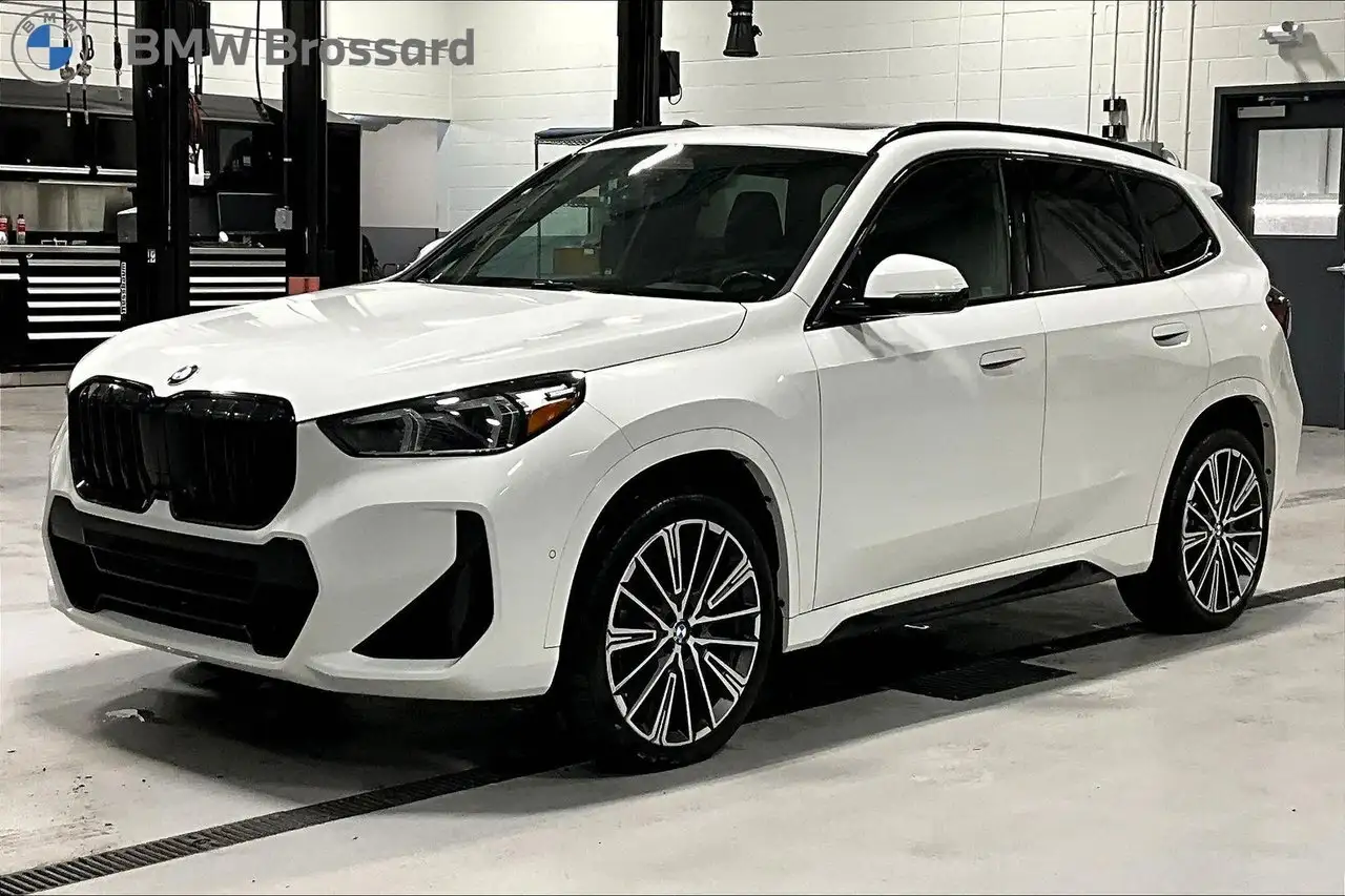 2023 BMW X1 28i