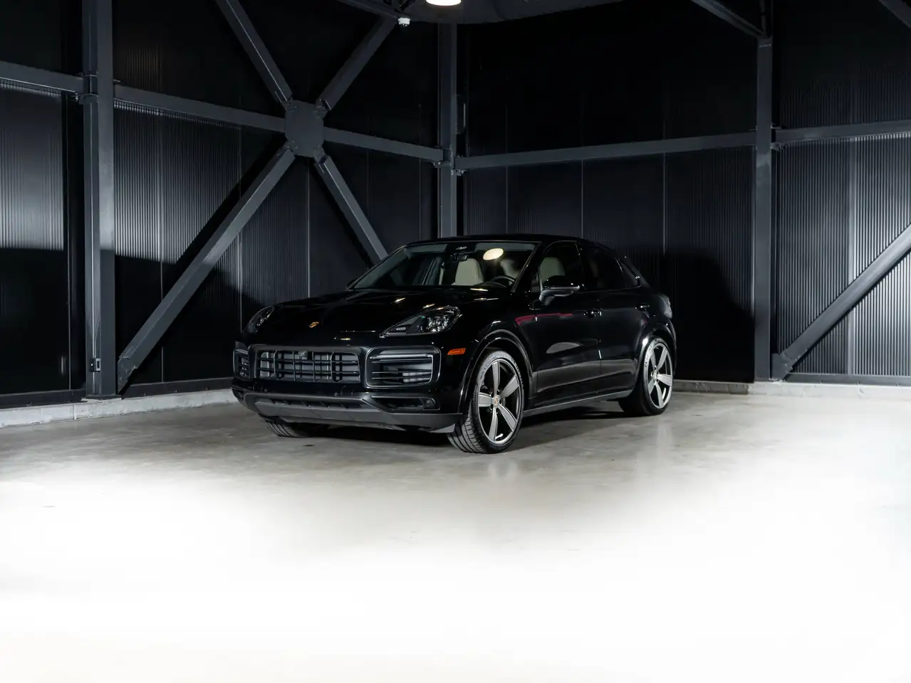 2023 Porsche Cayenne Platinum Edition